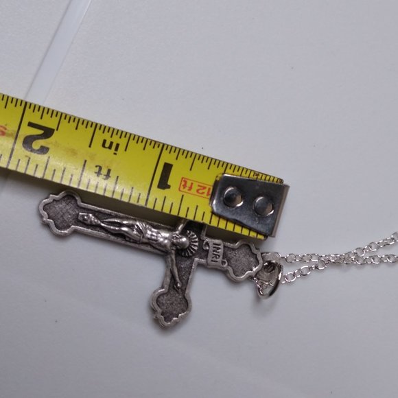 Crucifix Pendant Necklace 27 1/2 Inches - Picture 11 of 14